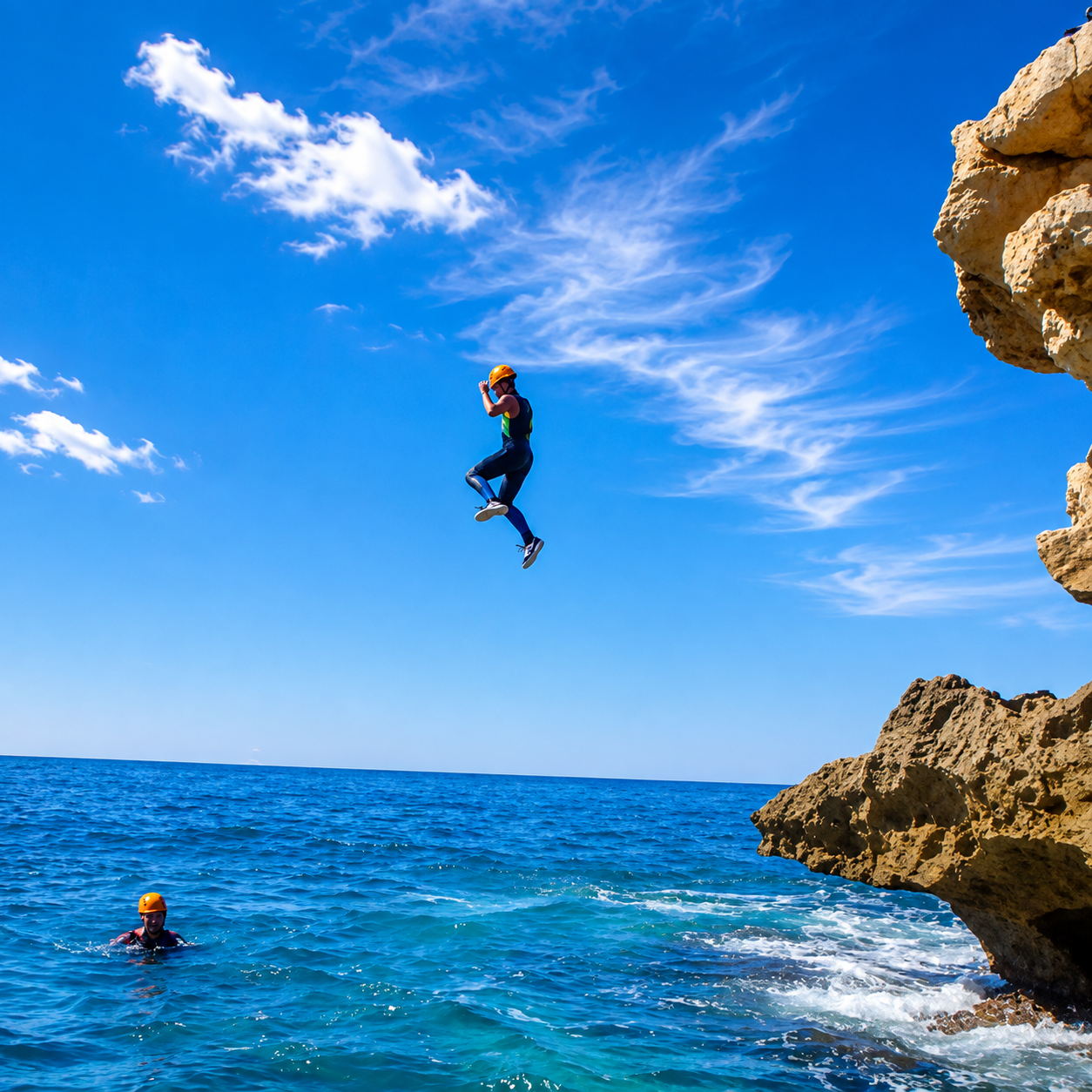 Salto al mar – Coasteering en Alicante
