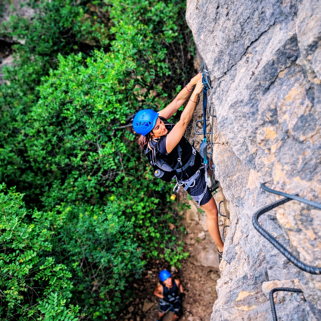 Tramos verticales en la Vía Ferrata de Quesa