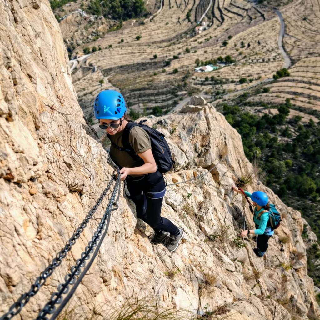 Avanzando en altura sobre la pared