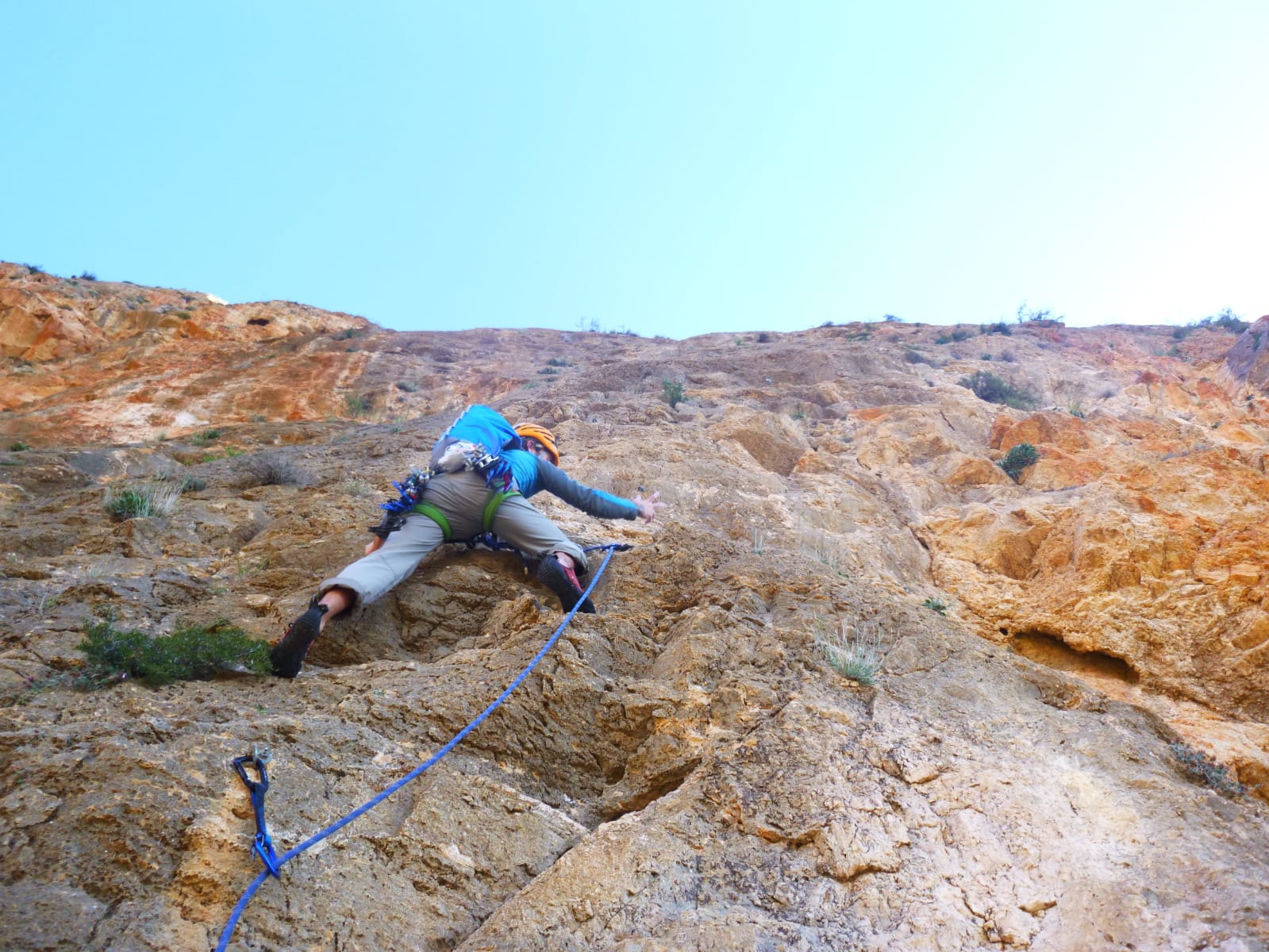 Bautismo de escalada deportiva con Tronkos y barrancos Bautismo de escalada deportiva con Tronkos y barrancos