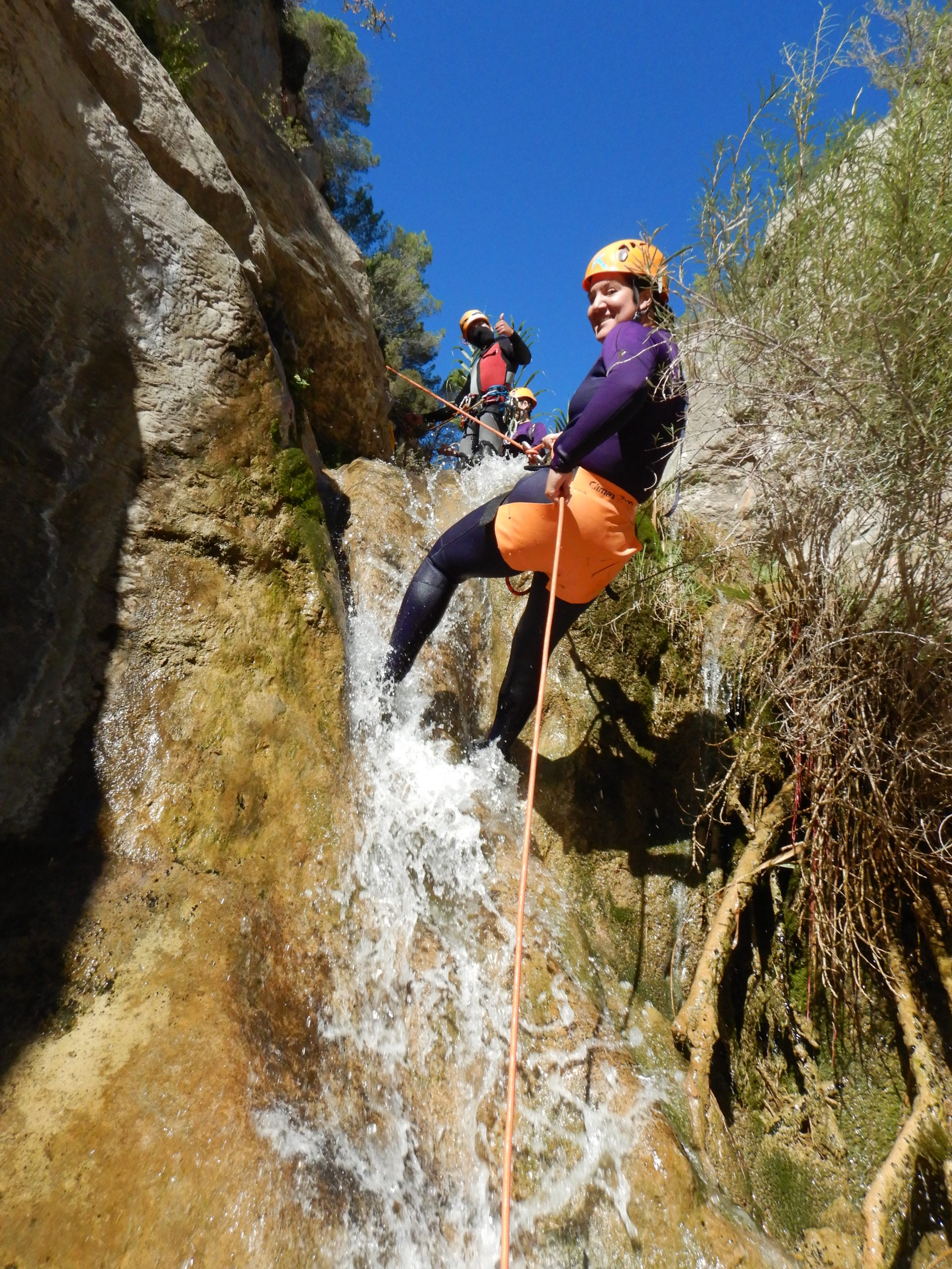 Actividades de Barranquismo en Barranco de Zucaina Actividades de Barranquismo en Barranco de Zucaina