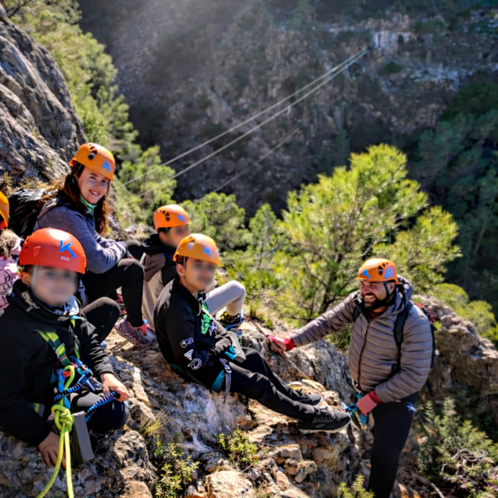 Aventura en familia en Enguera